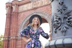 バルセロナ：凱旋門でのプライベート写真撮影