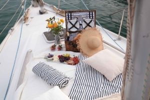Barcelona Private Romantic Sailing Tour