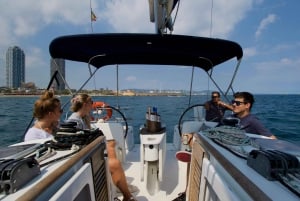 Barcelona: Privat krydstogt med sejlbåd