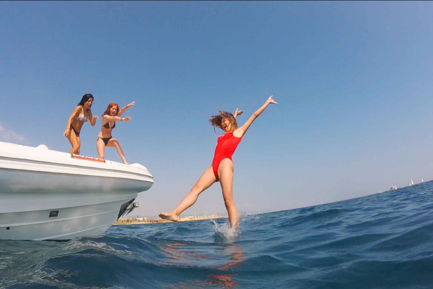 Barcelona: Private Speed Boat Experience