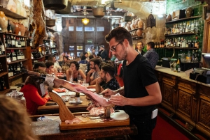 Barcelona: Private Evening Tour w/ Drinks & Bites in El Born