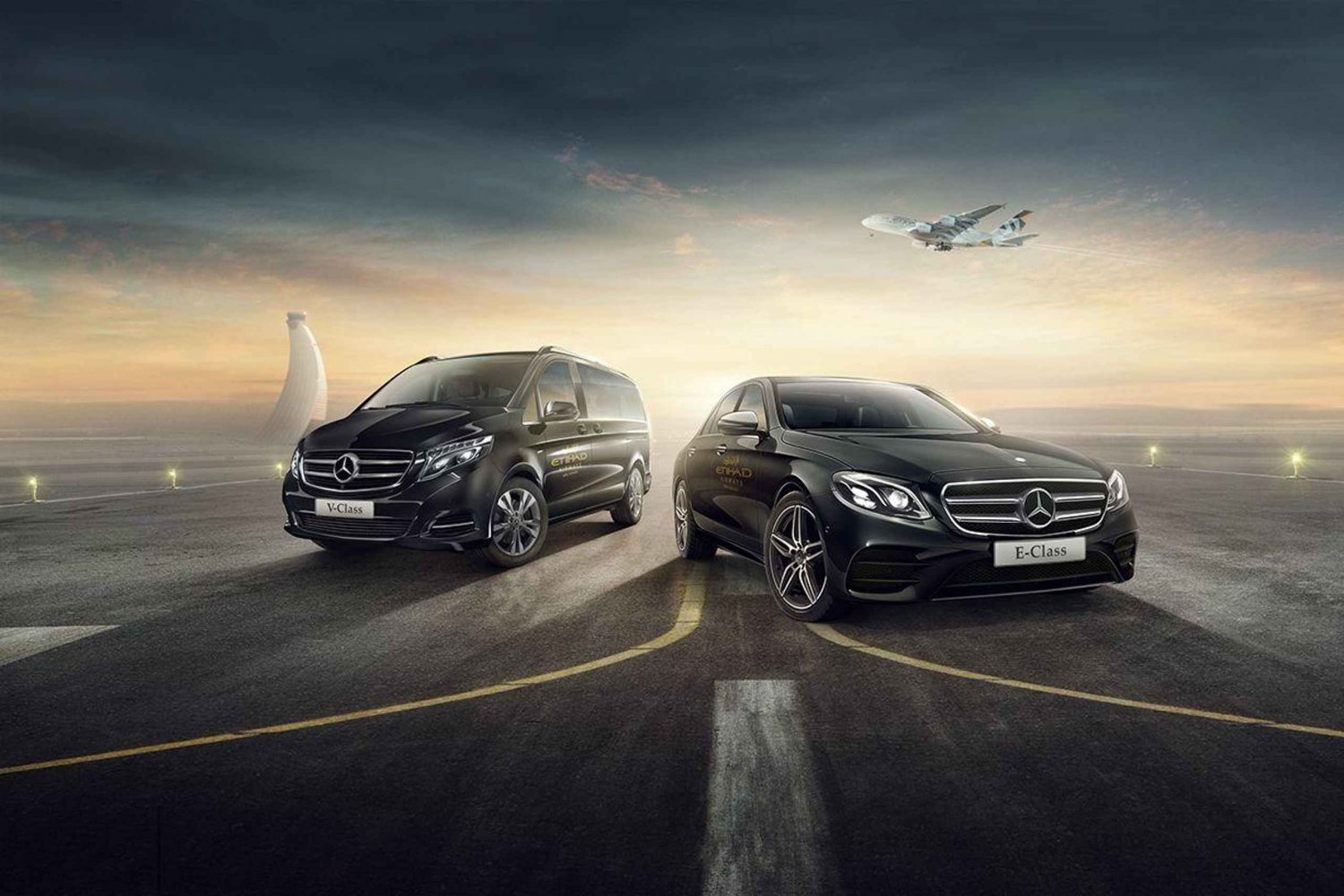 Barcelona:Private Transfer from PORT to the city Van Mercedes 7 pax