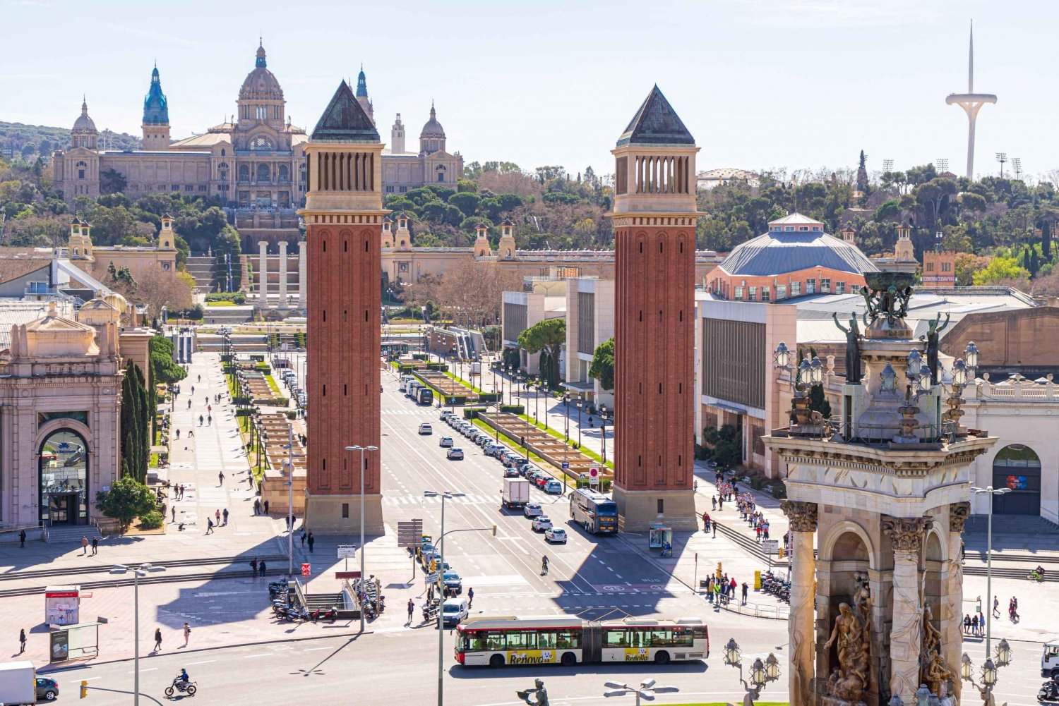 Barcelona: Private Transfer to/from Barcelona Airport (BCN)