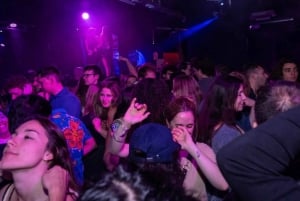 Barcelona Pub Crawl by King - Bar & Nightclub Hopping Tour