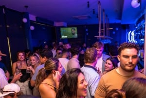 Barcelona: Pub Crawl com 1 hora de open bar e entrada no clube VIP