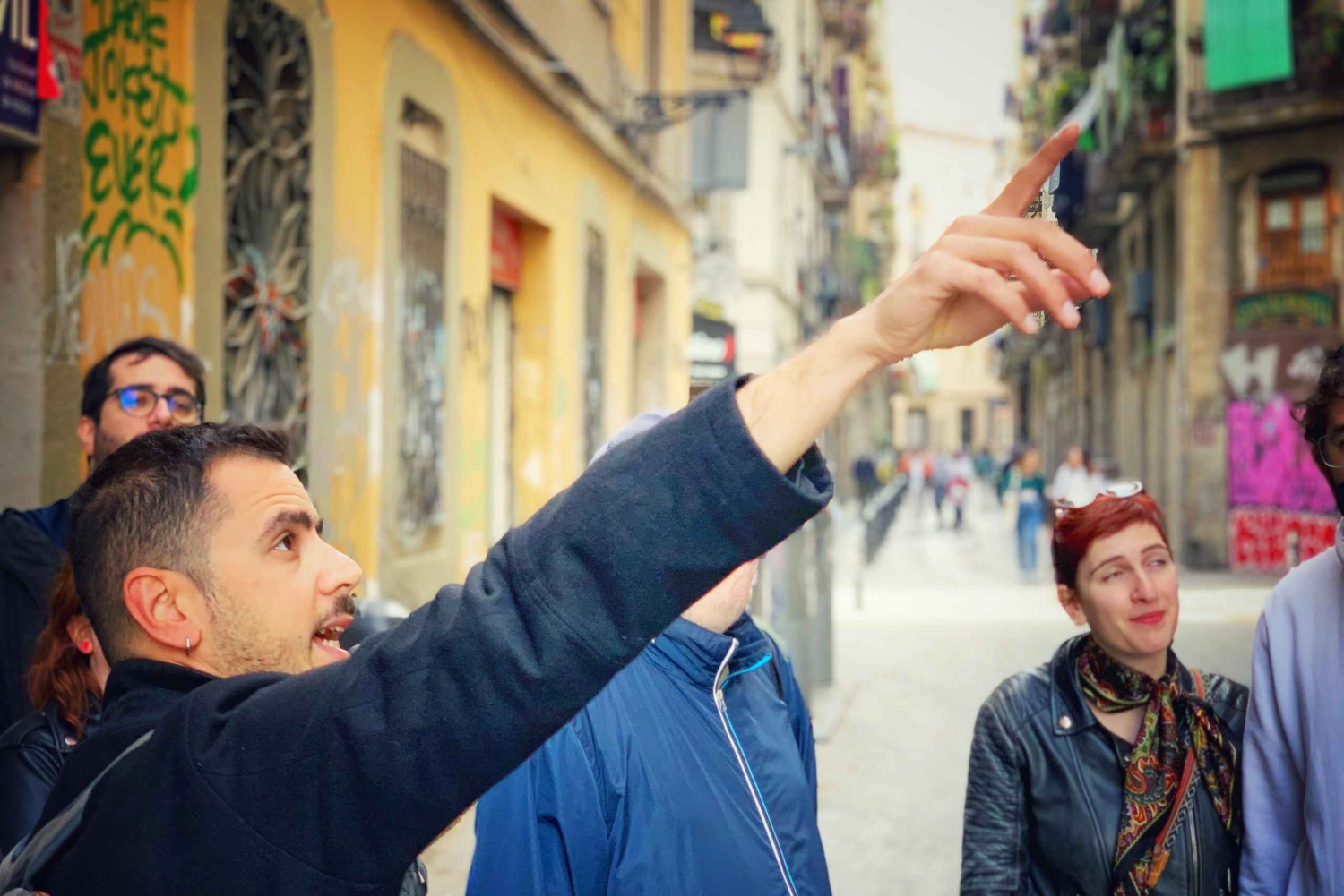 バルセロナ：ランブラス通り、旧市街、ガウディの住宅 ウォーキングツアー