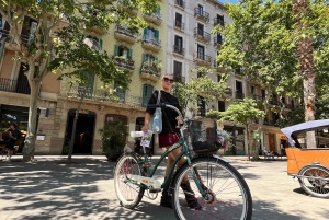 Barcelona: Relaxing and fun bike tour - English spoken