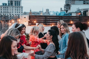 Barcelona: Aula de salsa no terraço com sangria sem fim