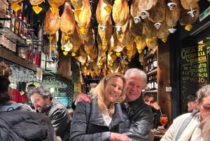 Tour de tapas en Barcelona para el almuerzo o la cena: comida y felicidad