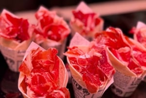 バルセロナのランチまたはディナーのタパスツアー：食と幸せをお届けします