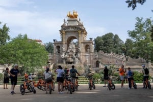 Barcelone : Tour de ville en vélo, E-bike ou E-Scooter