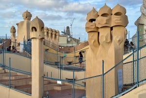 Barcelona: Sagrada Familia, La Pedrera & Cava Tasting Tour