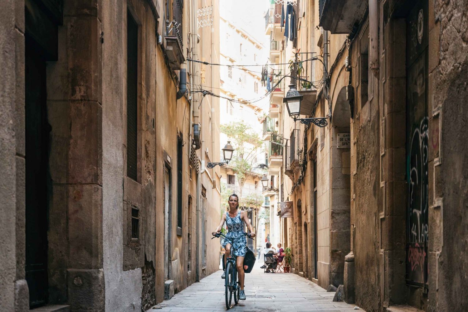 Barcelona: Sagrada Familia og seværdigheder på cykel/elcykel