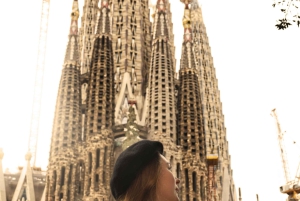 Barcelona: Sagrada Familia Cinematic Photoshoot