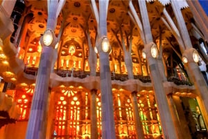 Barcelone : Visite guidée de la Sagrada Familia en mode accéléré