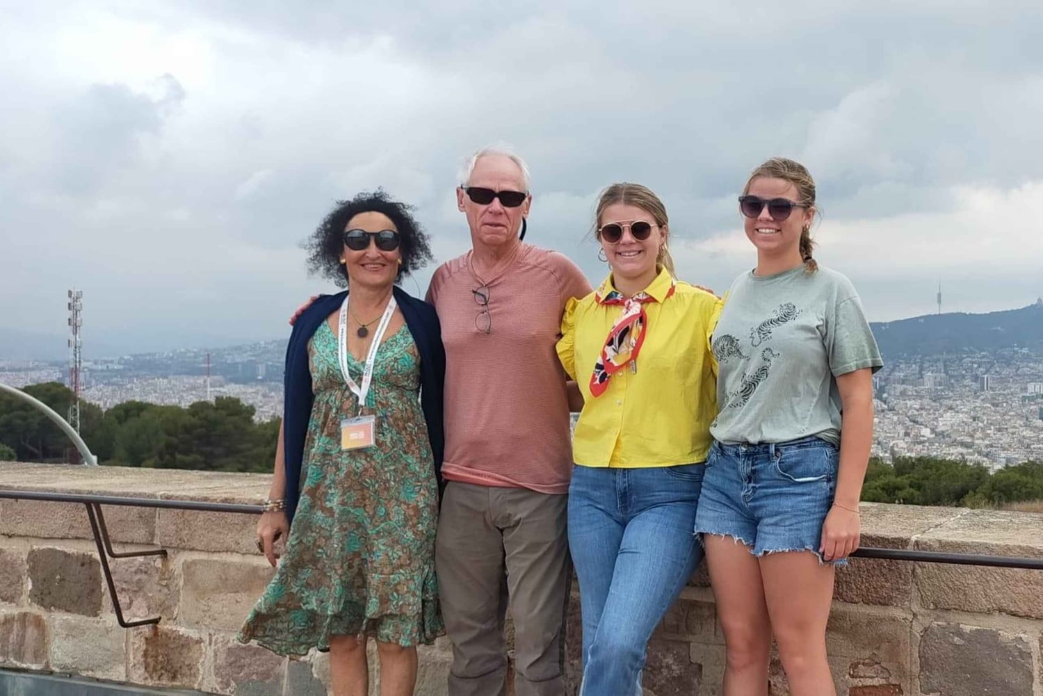 Visite d'une demi-journée de Barcelone et de la Sagrada Familia avec prise en charge à l'hôtel