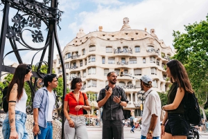 Barcelona: Omvisning i Sagrada Familia, modernismen og gamlebyen