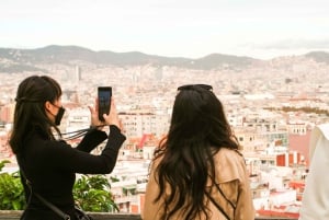 バルセロナ：サグラダファミリア、グエル公園、ゴシック地区ツアーをご案内いたします