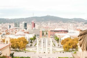 Barcelona: Sagrada Familia, Park Güell and Old Town Tour