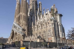 Barcelona: Sagrada Familia: wstęp priorytetowy Insider Tour