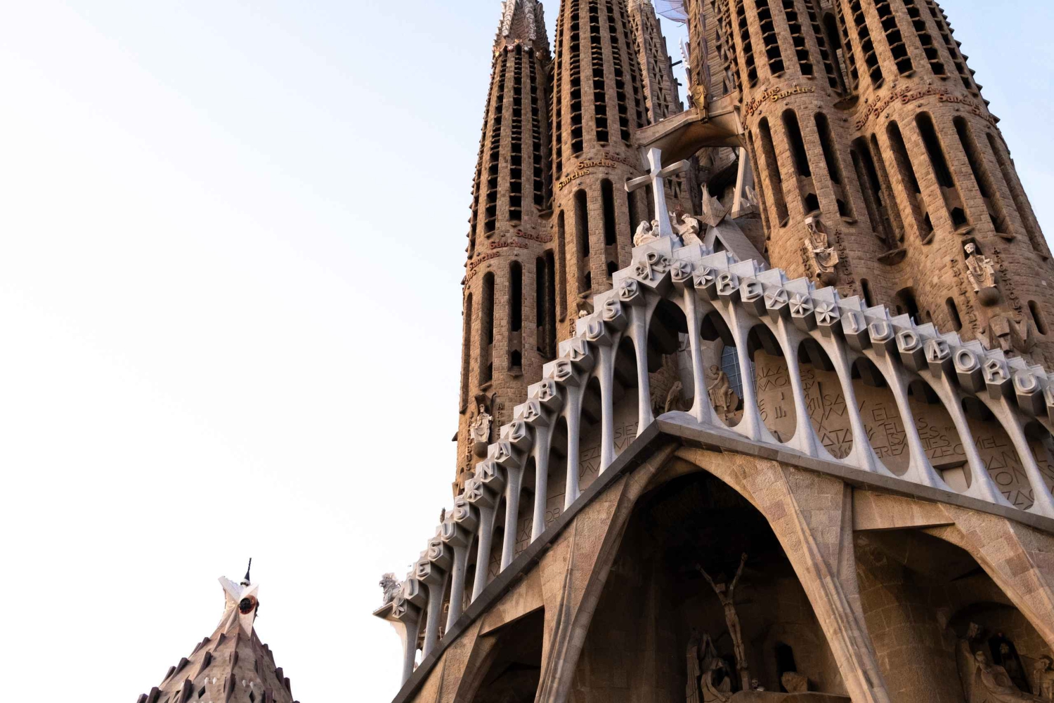 Barcelona: wycieczka z przewodnikiem po Sagrada Familia z ominięciem kolejki