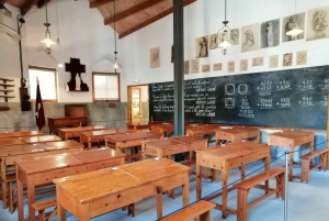 Barcelona: Visita guiada sin hacer cola a la Sagrada Familia