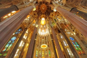 Barcellona: Tour guidato della Sagrada Familia Skip The Line