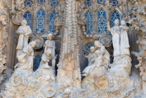 Barcellona: Tour guidato della Sagrada Familia Skip The Line