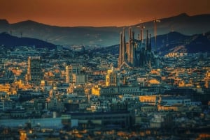 Barcelona: Sagrada Familia Skip the Line Ticket and Tour