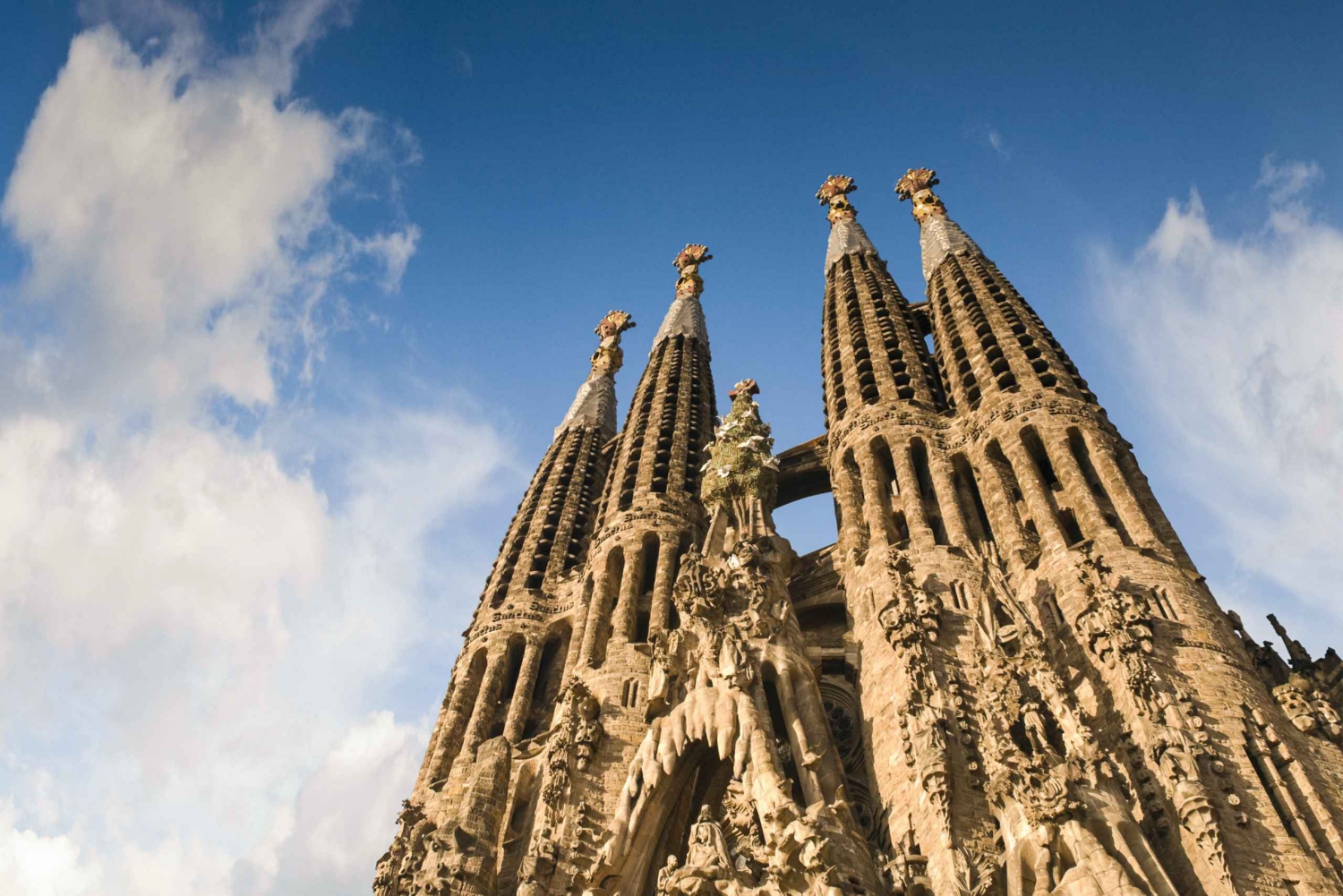 Barcelona: Visita guiada a la Sagrada Familia con acceso prioritario