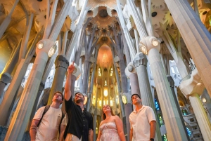 Barcellona: tour della Sagrada Família con ingresso prioritario