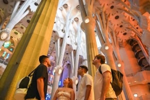 Barcellona: tour della Sagrada Família con ingresso prioritario