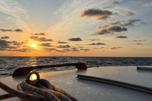 Barcelona: sailing experience, excursions lasting 2h