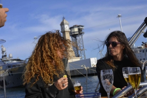 Barcelona: sailing experience, excursions lasting 2h