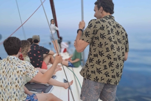 Barcelona: Seglingstur med drycker och snacks