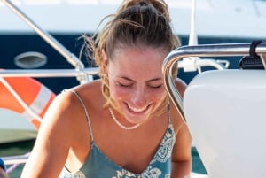 Barcelona: Sailing Tour with Young Local Captain & Drinks