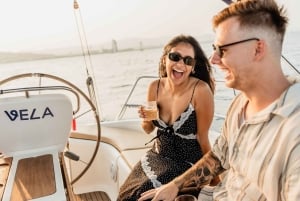 Barcelona: Sailing Tour with Young Local Captain & Drinks