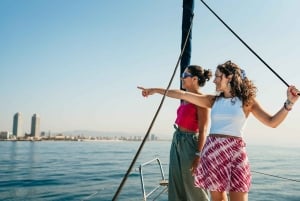 Barcelona: Sailing Tour with Young Local Captain & Drinks