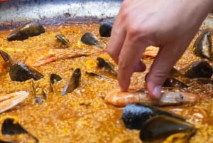 Paellakurs i Barcelona, Boqueria-tur, mor-dotter-kockar