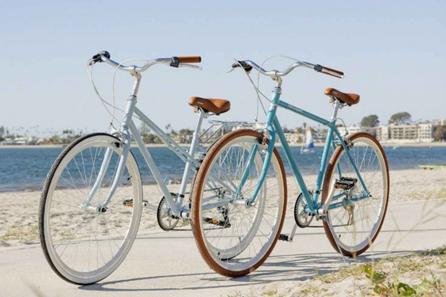 Barcellona: Noleggio biciclette Seafroont (urban e ebike)