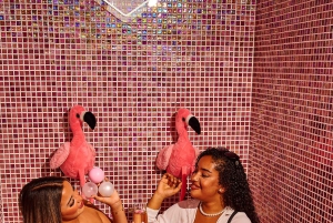 Barcelona: Cena sensorial, cóctel exclusivo y espectáculo en directo.