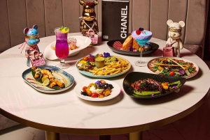 Barcelona: Cena sensorial, cóctel exclusivo y espectáculo en directo.