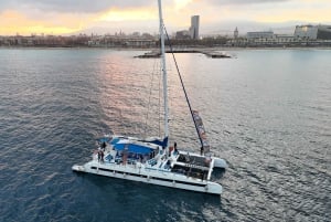 Barcelona: Jaettu risteily chill-musiikin kanssa (+ tervetuliaisjuoma)