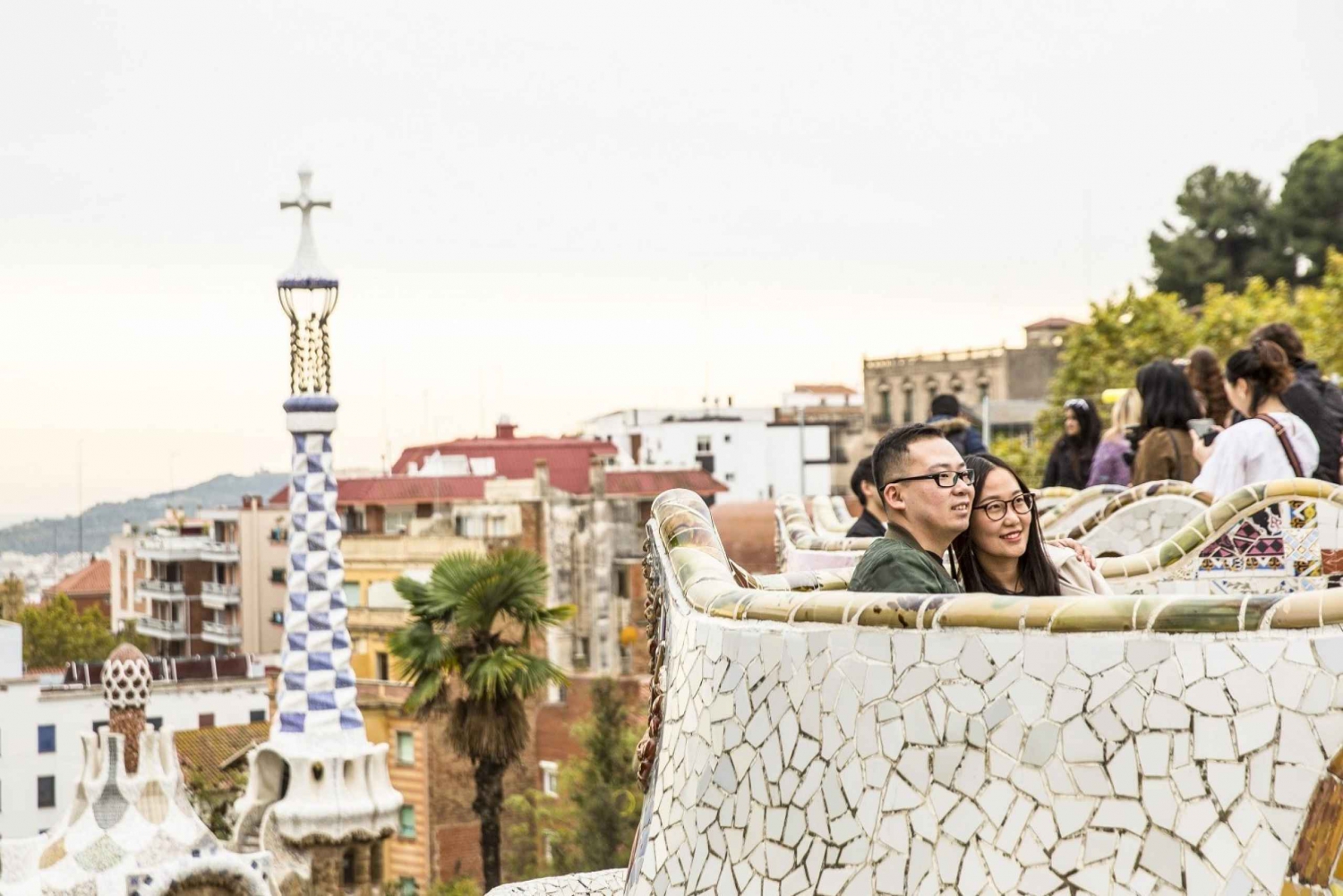 Barcelona: Güell-puiston opastettu kävelykierros: Skip-the-Line Park Güellin kävelykierros