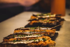 Barcelona: Tapas-Kochkurs mit Wein