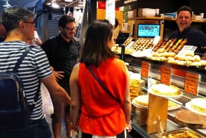 Barcelona: Street Food & Sightseeing Tour with Local Market