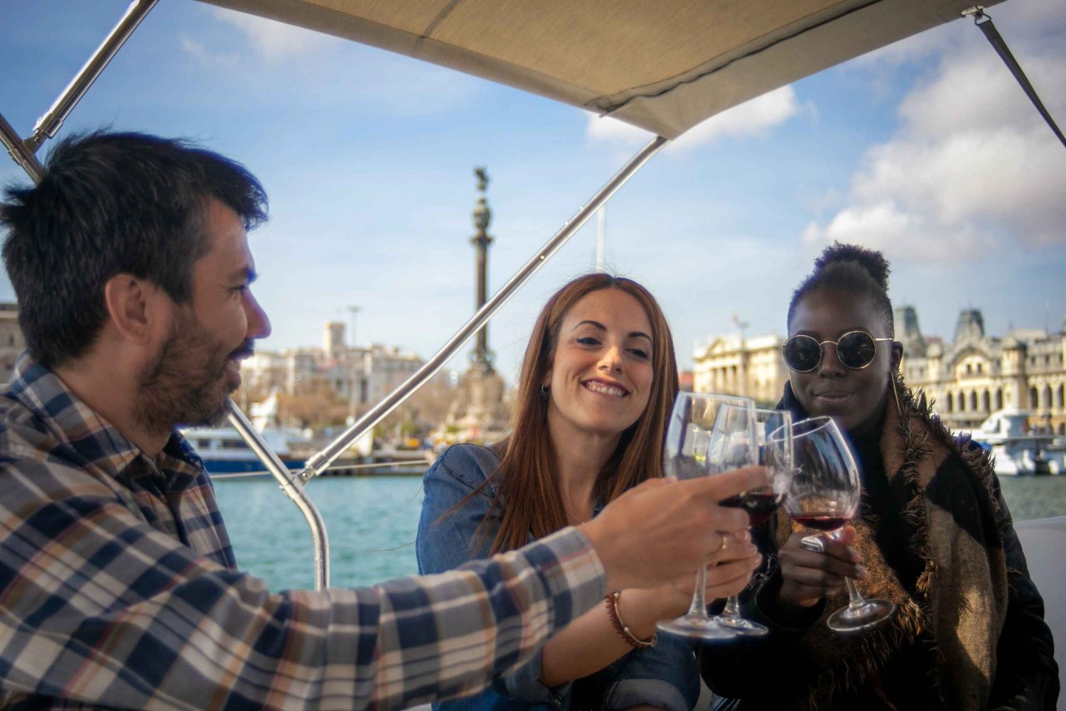 Barcelona: Submarine Winery Wine Tasting and Sailing Tour