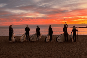 Barcelona: Paddleboard-Tour bei Sonnenaufgang mit Fotos & Frühstück