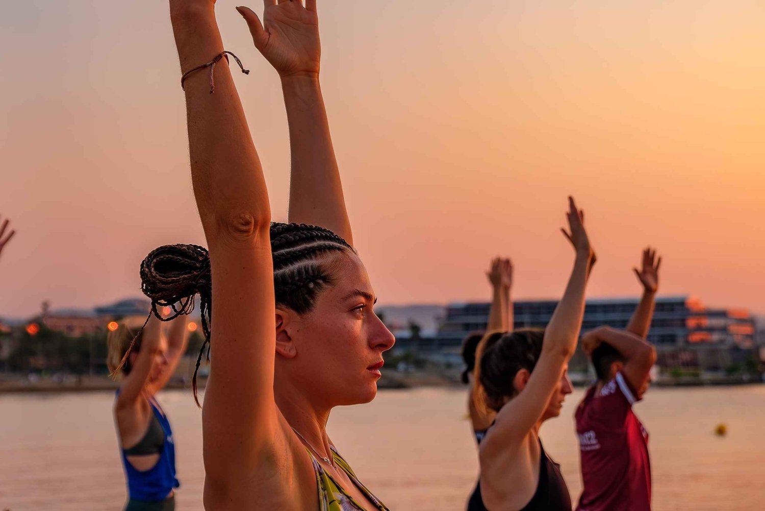 Barcelona: Soloppgangsyoga ved havet og morgendukkert