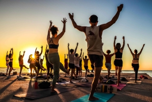 Barcelona: zonsopgangyoga aan zee & ochtendduik